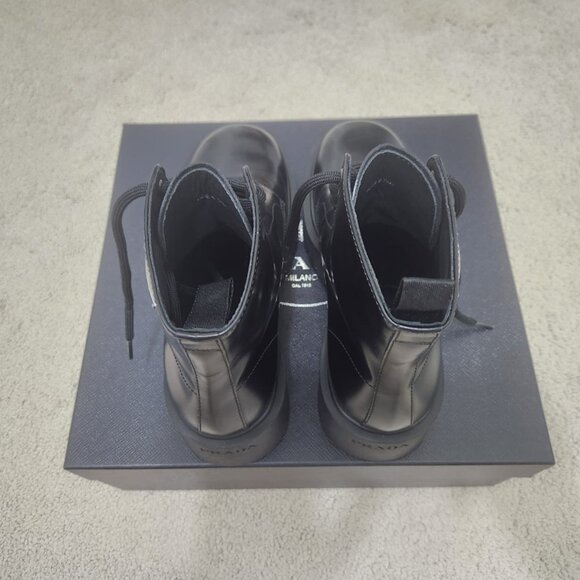 Prada Brushed leather combat boots Men Size 8.5 US - Picture 4 of 10